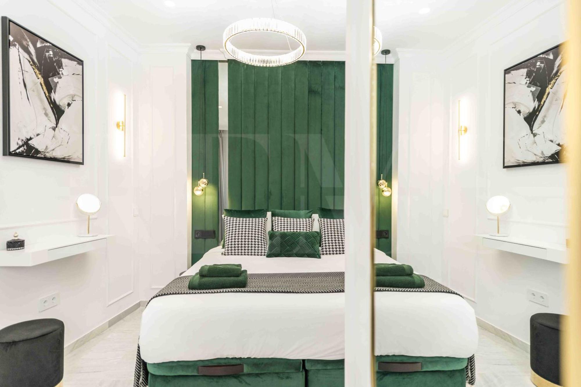 Deluxe Apartment - Historic Center By Rems Málaga Dış mekan fotoğraf
